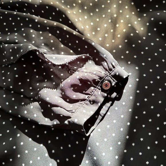 Michael Kors Women's Blouse Medium Ruffle Long Sleeve White Stars Print on Black - Picture 10 of 12